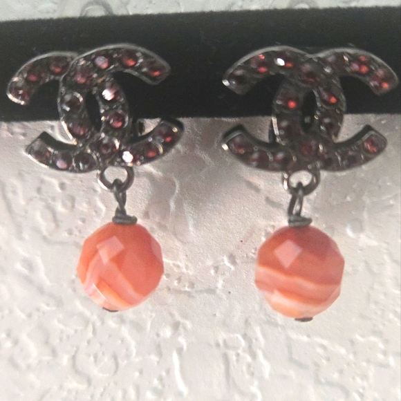 Chanel EUC Authentic Earrings - Picture 1 of 14